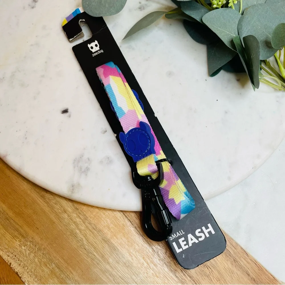 Zee.Dog Candy Regular Dog Leash